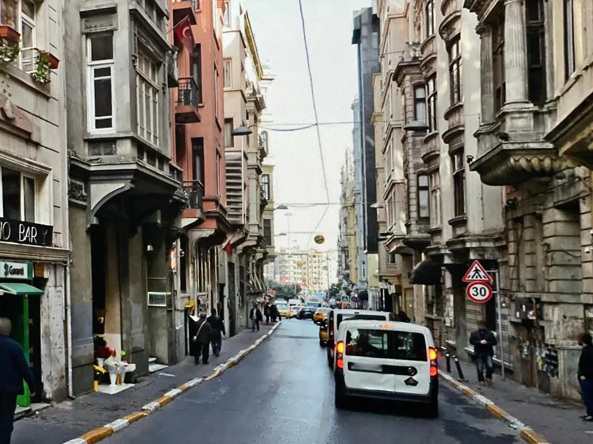 Taksim Square-La Casa Home Concept Istanbul Apartment